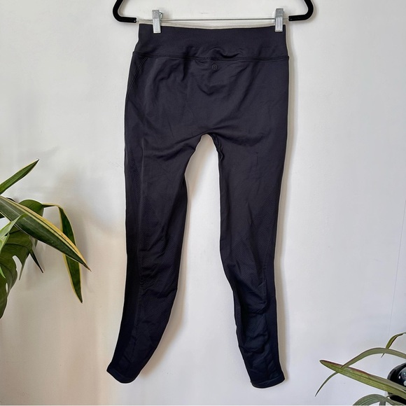 Lululemon Iconic Sweat Tight in Black/Ocean Mist, Graphic Logo, Size 8 - Picture 5 of 10